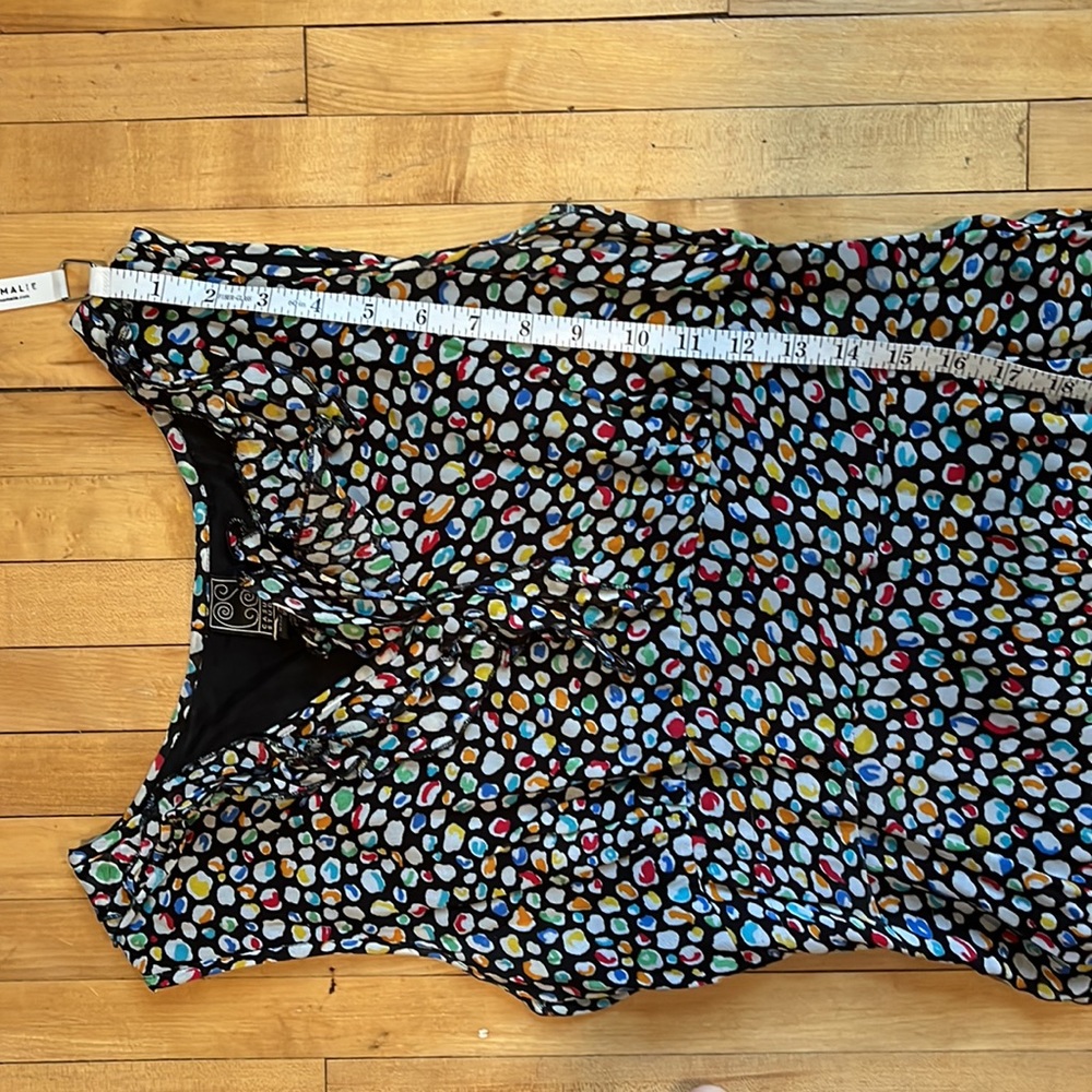 Casual Studio Dress - Picture 11 of 12